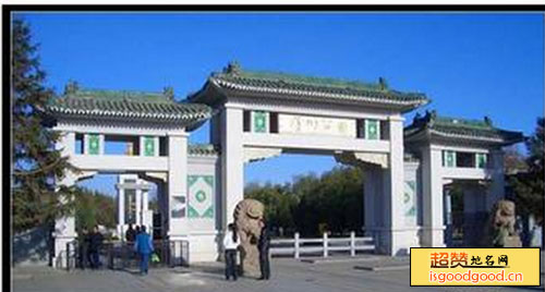 双湾附近景点金川公园
