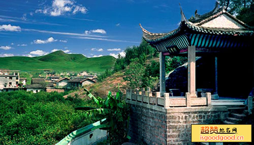 市山附近景点曾巩读书岩