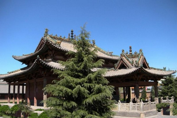 万荣东岳庙旅游攻略
