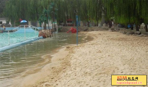 拉斯特附近景点塘巴湖水上乐园
