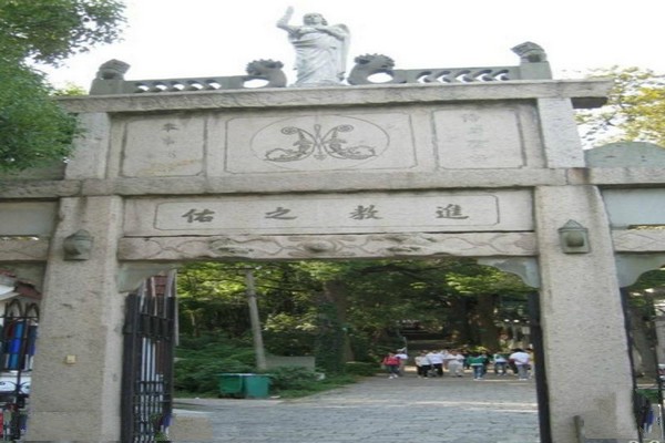 上海佘山圣母大教堂旅游攻略