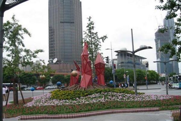 上海世纪大道旅游攻略