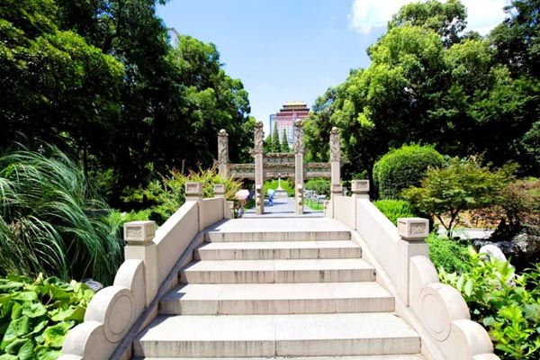 上海徐家汇源景区旅游攻略