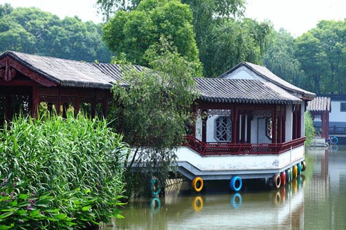 上海宏泰园旅游攻略