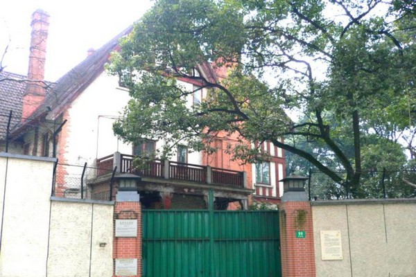 上海徐汇武康路历史文化名街旅游攻略