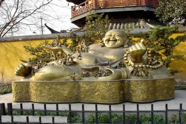 上海龙华寺旅游攻略