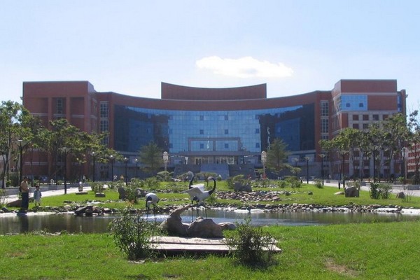 东北师范大学旅游攻略