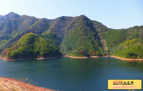 桃岭附近景点响洪甸水库