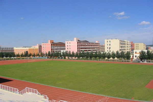 东北师范大学旅游攻略