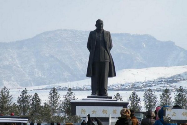 临江江心岛陈云公园旅游攻略