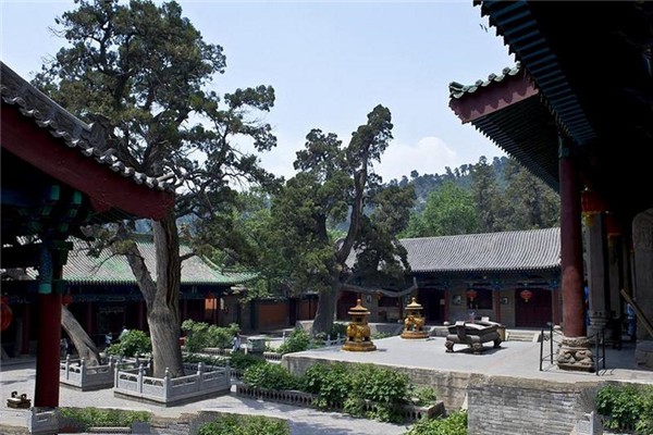 交城卦山旅游攻略