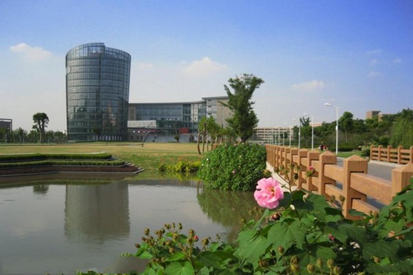 华东师范大学旅游攻略