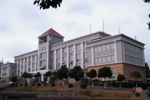 南京工业大学旅游攻略