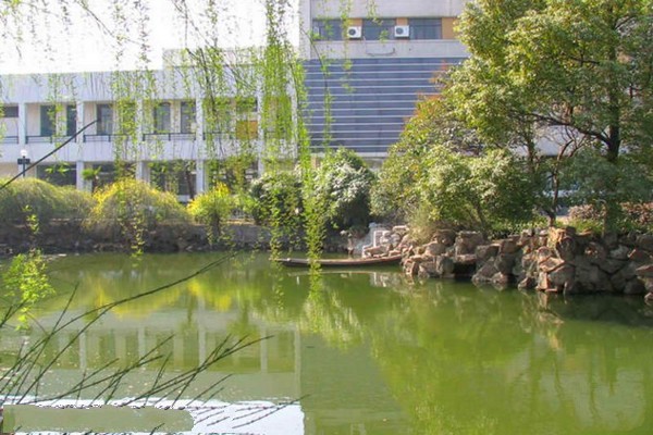 华东师范大学旅游攻略