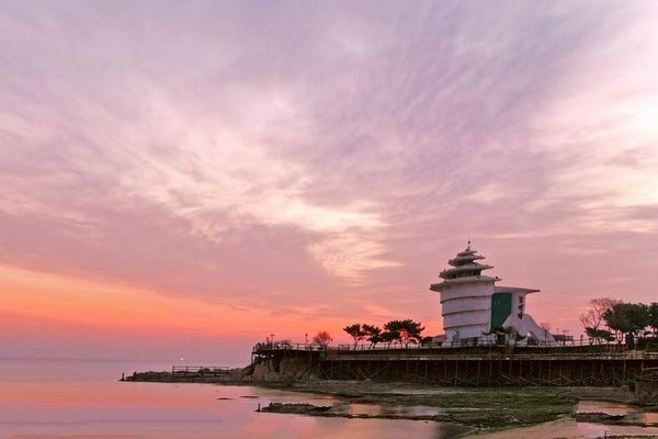 北戴河碧螺塔酒吧公园旅游攻略