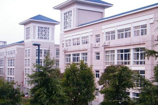 南京工业大学旅游攻略