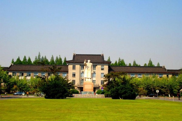 华东师范大学旅游攻略