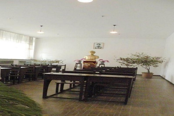 吉林金日成读书纪念室旅游攻略
