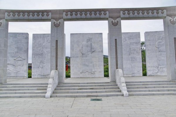 吉林敦化渤海广场旅游攻略