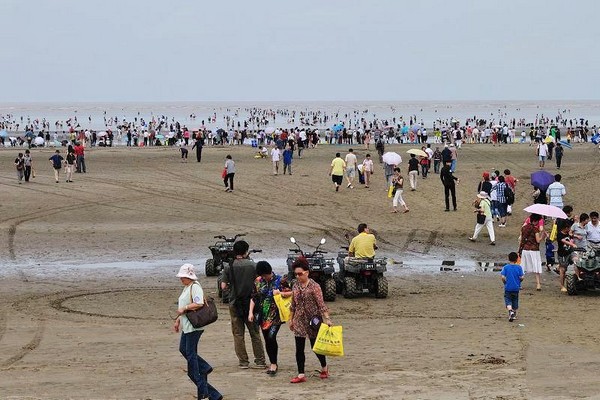 启东黄金海滩景区旅游攻略