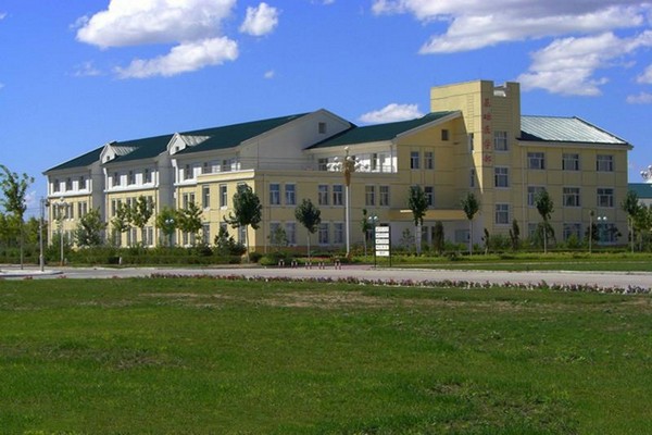 哈尔滨医科大学旅游攻略