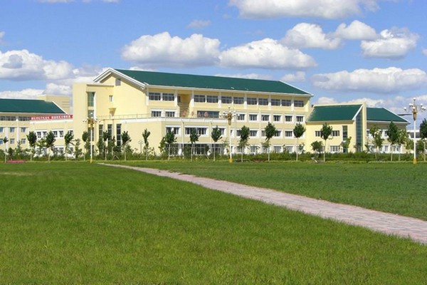 哈尔滨医科大学旅游攻略