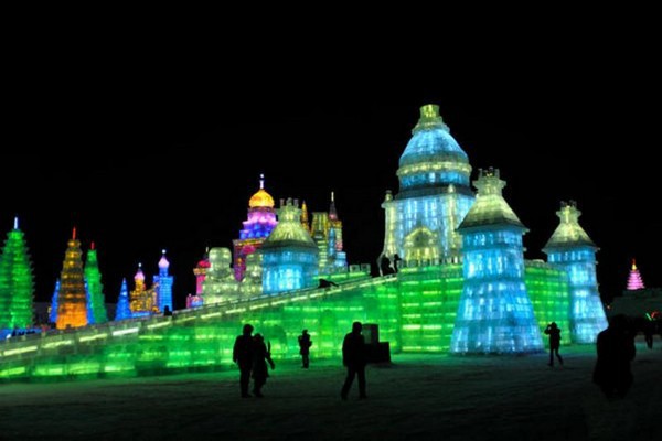 哈尔滨冰雪大世界旅游攻略