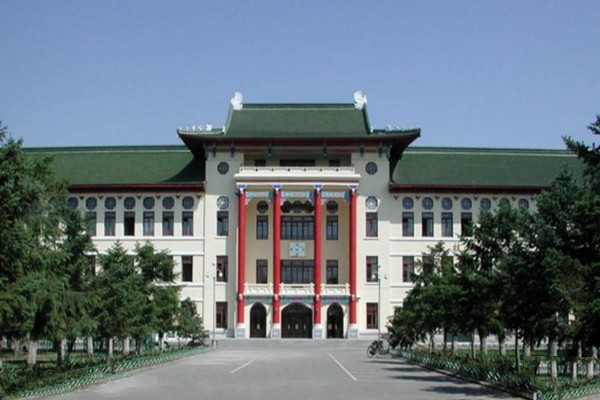 哈尔滨医科大学旅游攻略