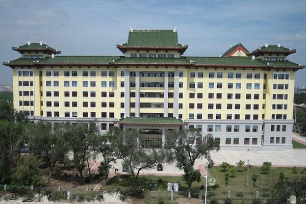 哈尔滨医科大学旅游攻略