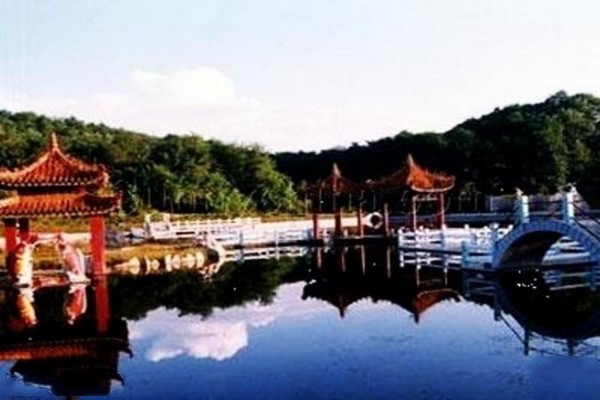 哈尔滨二龙山旅游攻略