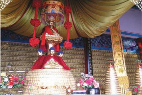 哈尔滨二龙山旅游攻略