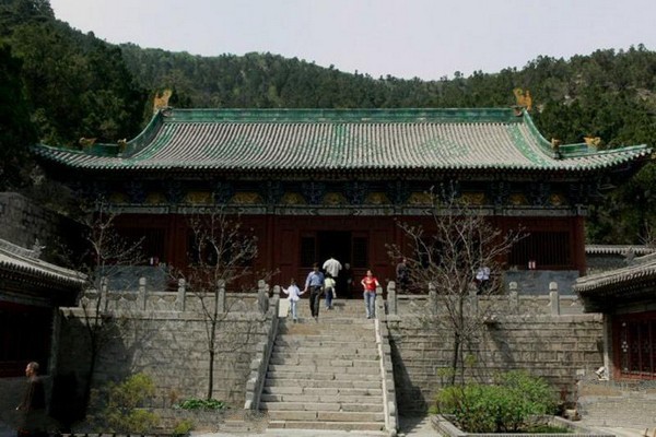 太原崛围山旅游攻略