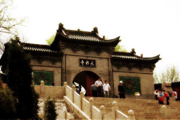 太原双塔寺旅游攻略