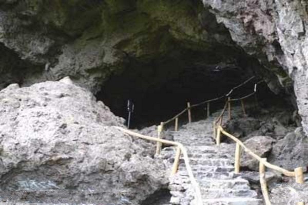宁安火山口森林公园旅游攻略