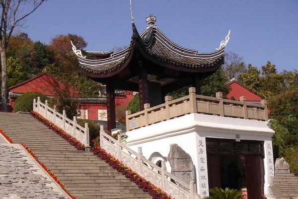宜兴张公洞旅游攻略