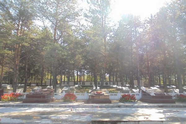 宝清珍宝岛烈士陵园旅游攻略