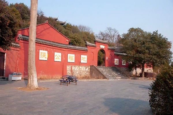 宜兴张公洞旅游攻略