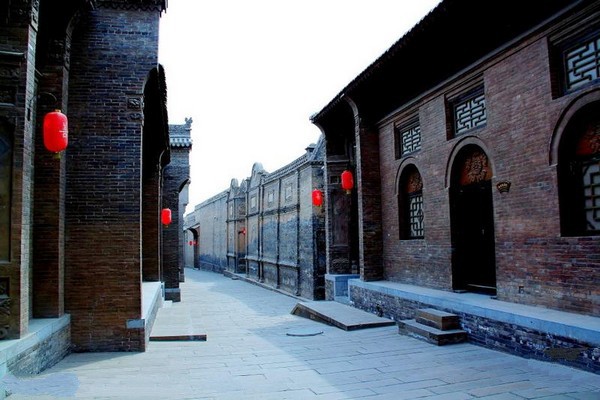 山西万荣李家大院旅游攻略
