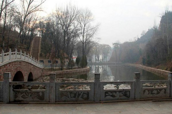 山西小西天旅游攻略