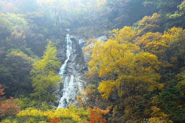 山西灵石红崖峡谷旅游攻略