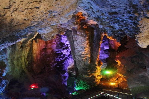 山西太行龙洞景区旅游攻略