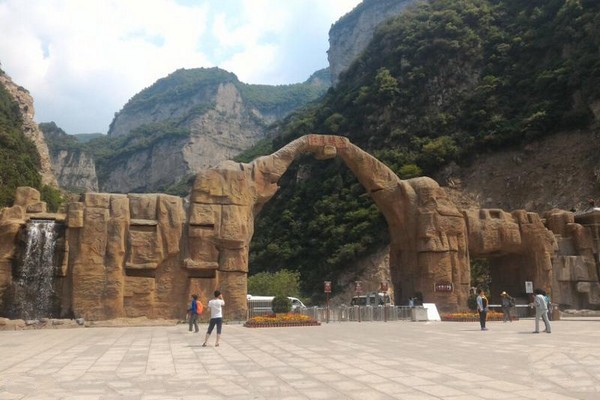 山西灵石红崖峡谷旅游攻略