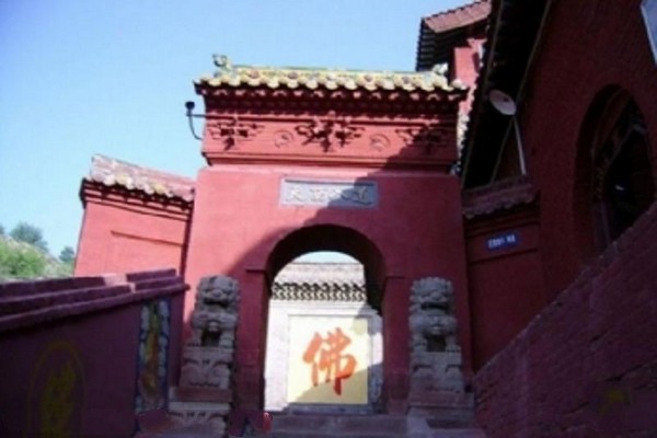 山西小西天旅游攻略