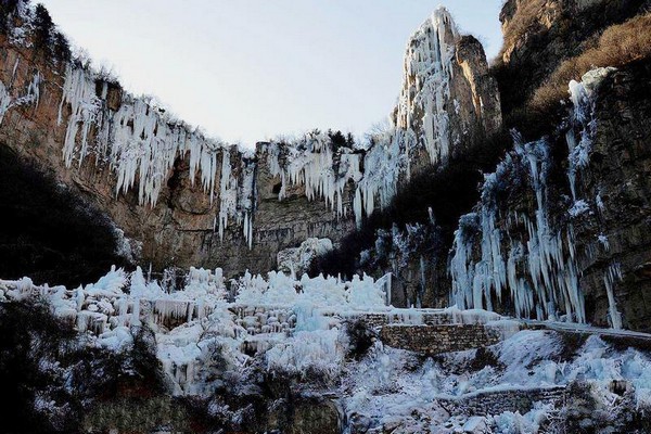 平山紫云山风景区旅游攻略