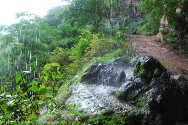 平山佛光山生态风景区旅游攻略