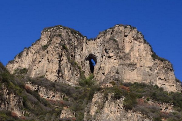 平山紫云山风景区旅游攻略