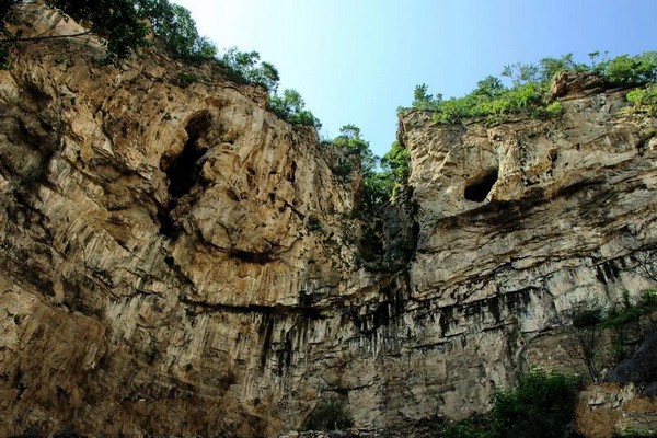 平山紫云山风景区旅游攻略