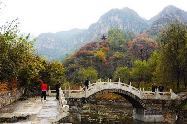 平山紫云山风景区旅游攻略