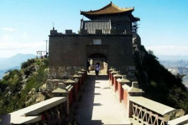 张家口鸡鸣山景区旅游攻略