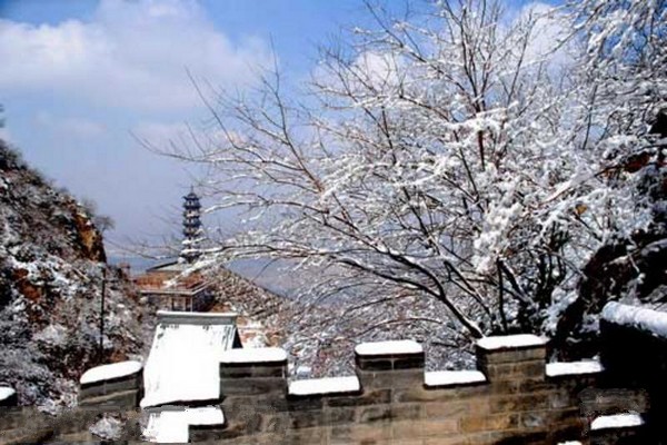 张家口鸡鸣山景区旅游攻略